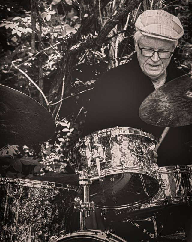 Apr.8: Rich Bannard Trio @ Chalmers
